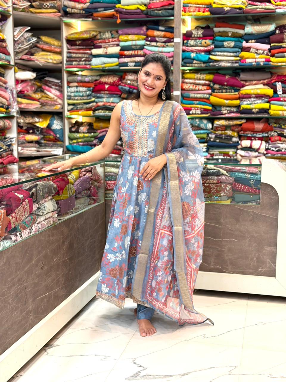 Avantika 3 Pice Dress Set - Image 3