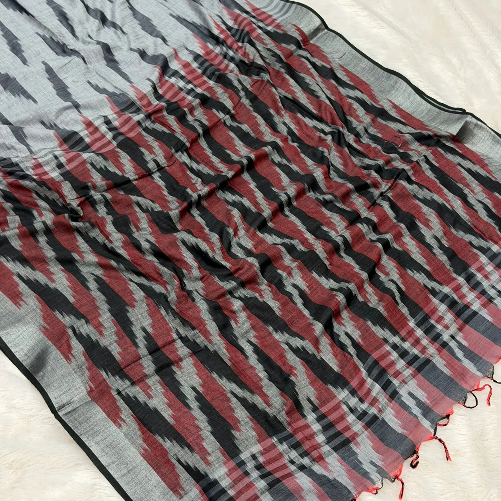 NAINA COTTON SAREES - GREY WITH BLACK