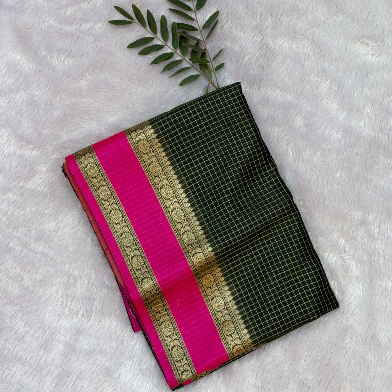 Namarata South Indian Pattern Saree - Green - Image 2